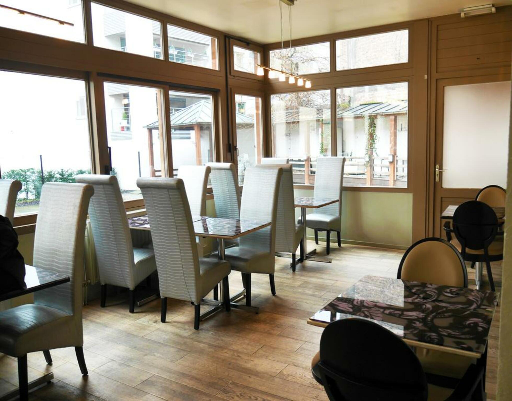 Hotel Floris Hotel Ustel Midi Saint-Gilles Buitenkant foto